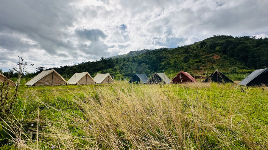 Beautiful campsites at the foot of the Chư Nâm range. Photo: ĐVCC img-5835.jpg