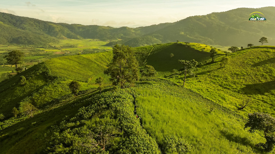 The summit of Chư Đang Ya is part of the Gia Lai City Trail 2025 route download-37.jpg