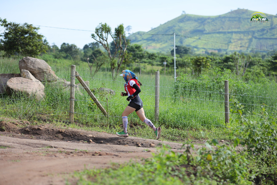 A female runner on the test run passing by Chư Đang Ya volcano download-1.jpg