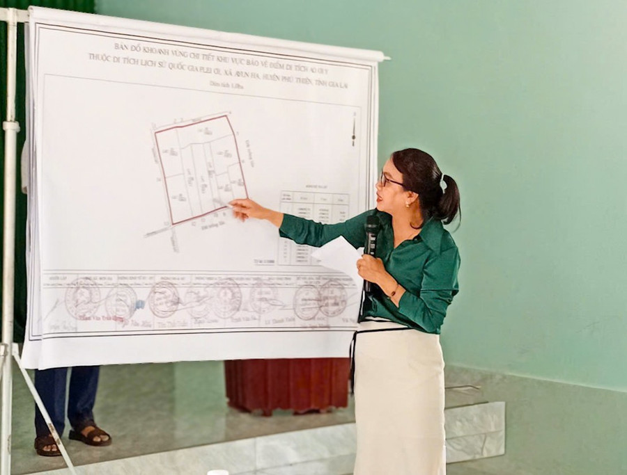 Presentation of the adjusted zoning map for the heritage site. Photo: ĐVCC img-0191.jpg