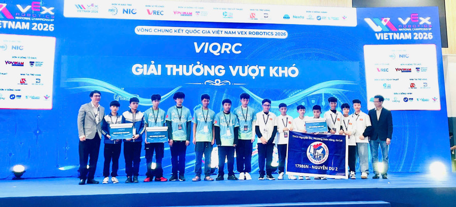 truong-thcs-nguyen-du-doat-giai-vuot-kho-anh-dvcc.jpg