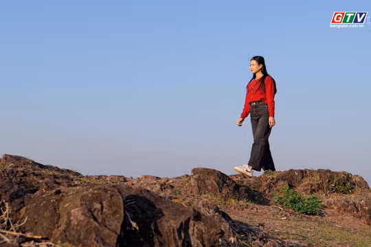 Pleiku Rocky Mountain