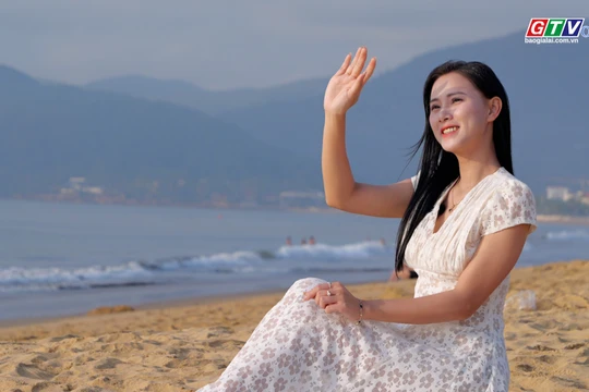 Crescent moon beach in the heart of Quy Nhon