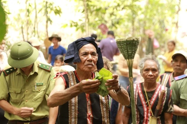 Unique forest worship ritual of Jrai ethnic people