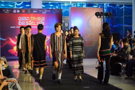 Gia Lai Youth Tell the Story of Central Highlands Culture Through Fashion