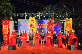Pleiku Ward Launches Cho Nho Night Market Street.