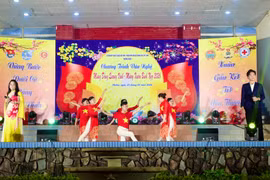 Pleiku Ward Hosts Cultural Performance Celebrating the Glorious Party and the Year of the Horse 2026.