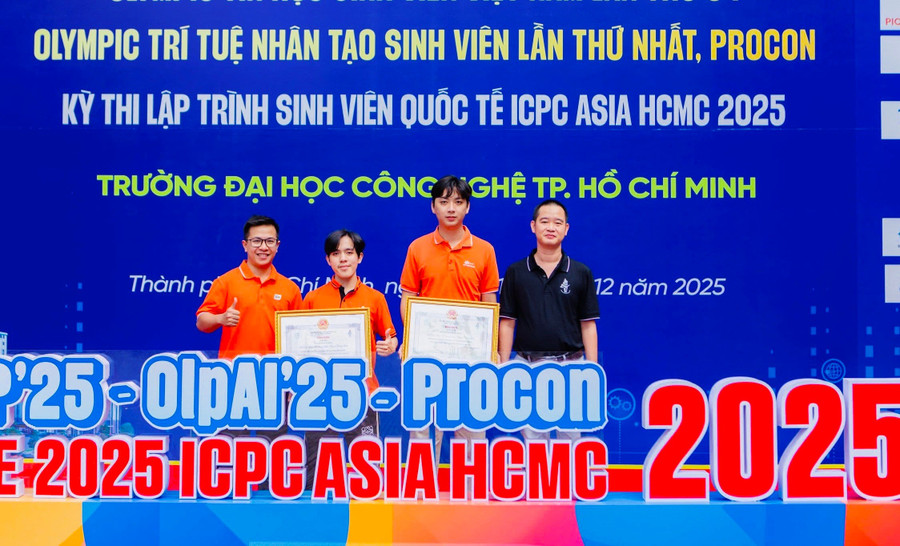 sinh-vien-gia-lai-chinh-phuc-ky-thi-tri-tue-nhan-tao-lan-thu-nhat-6366.jpg