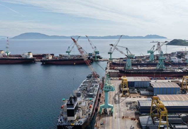 A part of Khánh Hoà Province&apos;s Vân Phong Economic Zone which is expected to become the country&apos;s maritime economic centre by 2040. —VNA/VNS Photo Huy Hùng