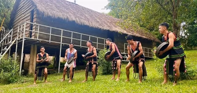 Gong performance for locals and tourists at Lâm Đồng Provincial Museum, contributing to promoting Central Highlands cultural heritage. Photo vov.vn