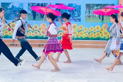 Celebrating Spring and Welcoming Tet in the Spirit of Unity