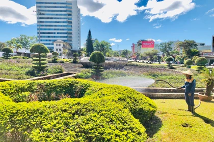 Beautifying the Environment to Welcome the New Spring