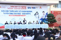 Gia Lai: Over 4,000 students receive university admissions and career guidance for 2026
