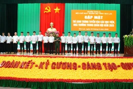 Gia Lai honors 202 students admitted to military academies in 2025