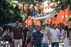 Beaches, Mountains, and Orchards Attract Tourists During National Day Holiday on September 2