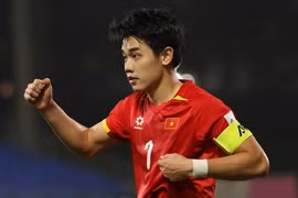 Striker Đình Bắc Sets Record with Six Individual Awards at AFC U23 Championship