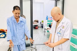Gia Lai General Hospital begins routine partial hip replacement surgeries