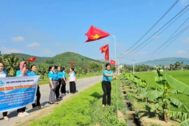 Vibrant Activities Held to Celebrate the 14th National Party Congress