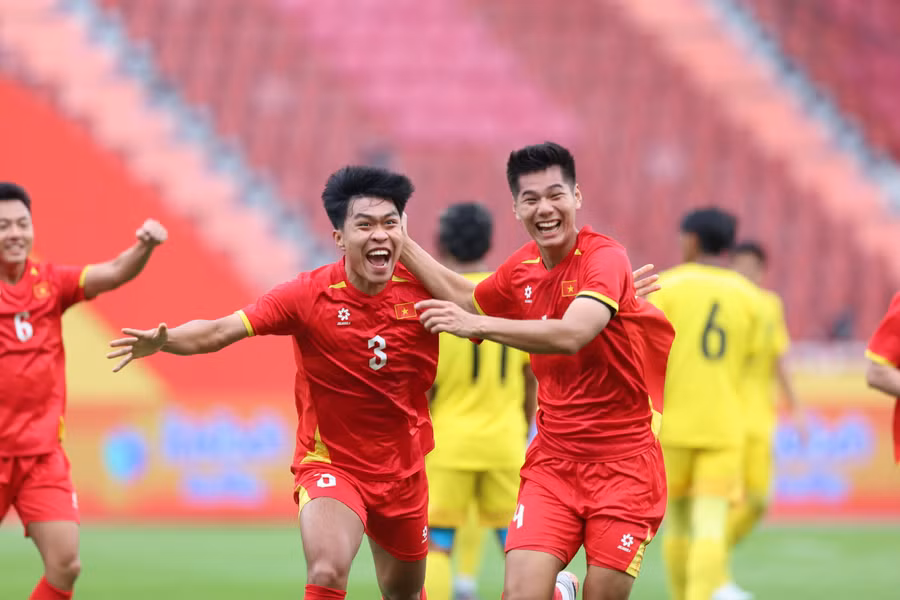 hieu-minh-phai-danh-dau-mo-ty-so-1-0-cho-u22-viet-nam-anh-duc-dong.jpg
