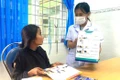 Staff at the Lơ Pang Commune Health Station provide guidance to pregnant women on prenatal care and regular check-ups. 