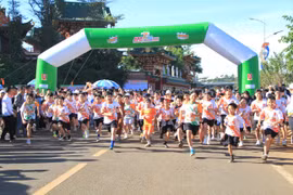 More than 1,300 People Participate in APC Green Color Run 2025