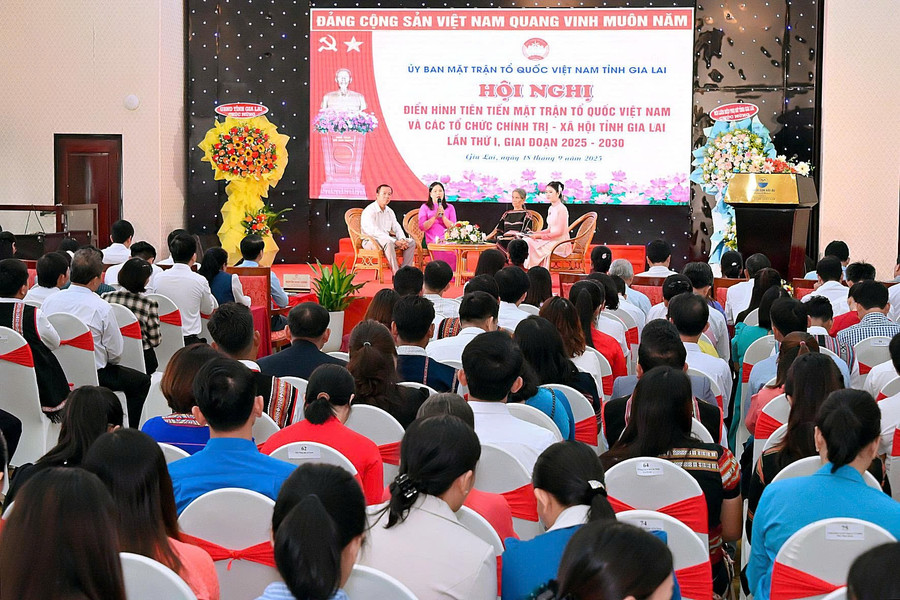 Overview of the Conference. Photo: Đức Thụy z7024125344348-8baabeedac1c04c2e9019c844f4d0955.jpg