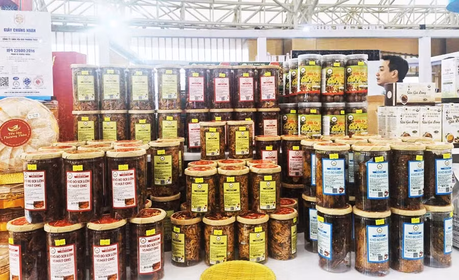 Currently, all 8 products of Trần Lâm Gia Phát One Member Limited Liability Company (Hội Phú ward) are OCOP-certified.