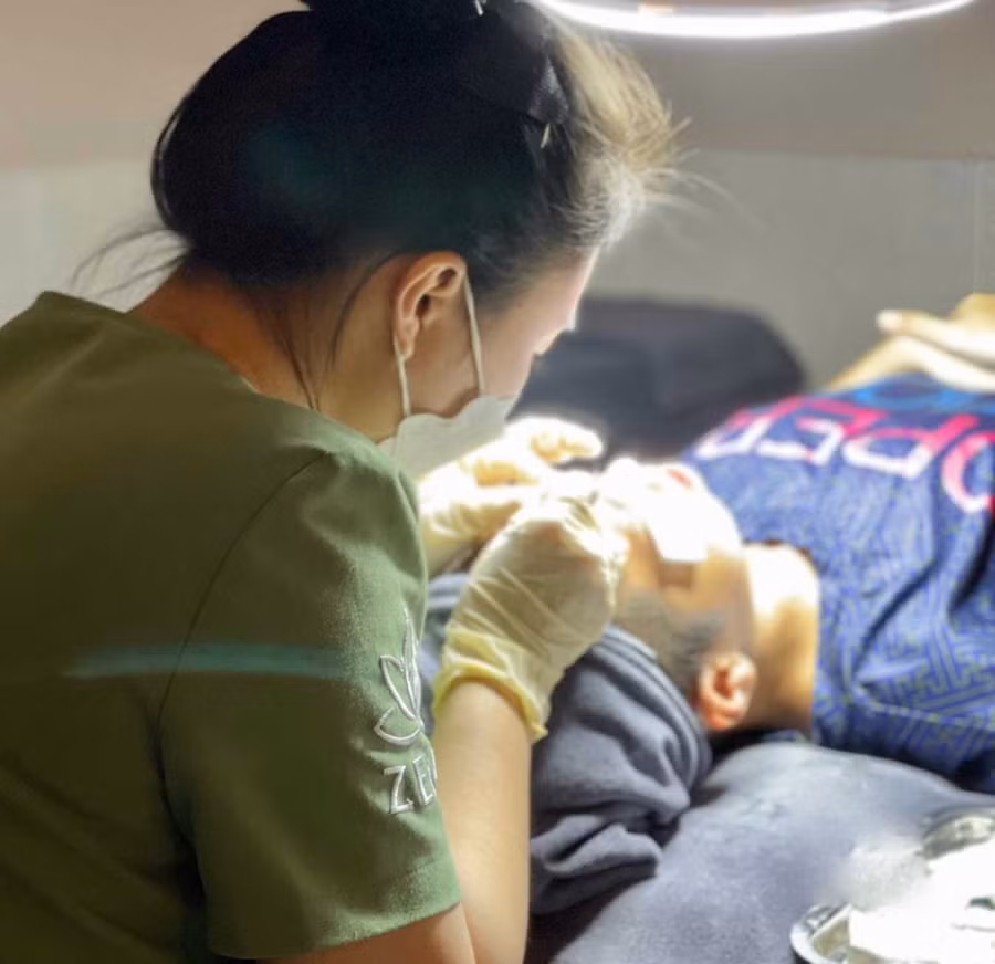 Spa Zen (Nguyen Thi Dinh Street, Quy Nhon Nam ward) offers various promotional packages for Tet beauty needs. Photo: SPCC