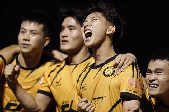 Tinh thần không từ bỏ của những đội như Thanh Hóa giúp V-League đáng xem hơn. Ảnh: Ngọc Linh