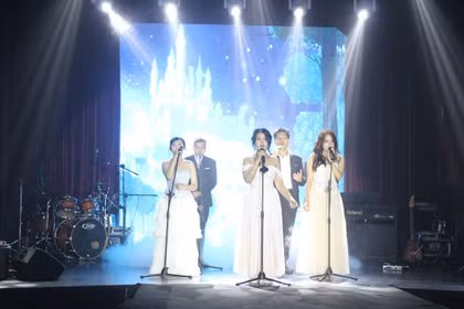 HV Music Club of Hung Vuong High School for the Gifted organizes "Thăng" minishow