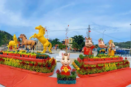 Inauguration of the Nhon Chau Mascot Complex