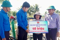 The Gia Lai Provincial Youth Union, in coordination with the Ho Chi Minh City Youth Union, has provided support for the construction of new homes for residents whose houses were destroyed by Storm No. 13.