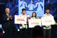 The team from Le Quy Don High School for the Gifted has successfully claimed the top prize in the 2025 Teen School competition.