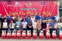 Warmth fills the final days of the year.