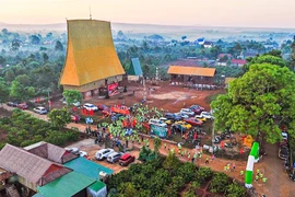 Kép village inaugurates communal house with traditional buffalo ritual