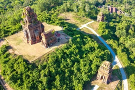 The Cham tower relic system will be prioritized for restoration and preservation investment. Photo: Ngoc Nhuan