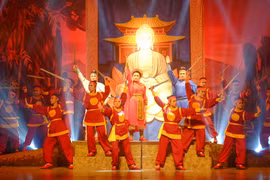 The performance recreates the nation's glorious history. Photo: Ngoc Nhuan