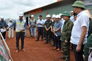 Secretary of the Gia Lai Provincial Party Committee inspects construction progress of multi-level boarding school in border commune