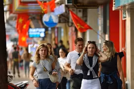 Total international arrivals in Vietnam surpass 15.4 million in the first nine months, up 21.5% from 2024.