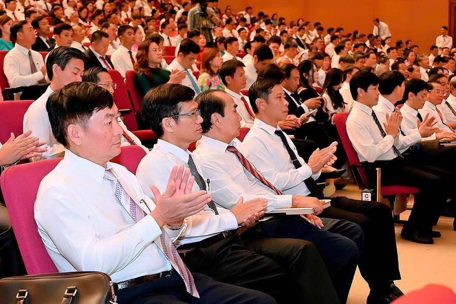 Delegates attend the Congress. Photo: Đức Thụy cac-dai-bieu.jpg
