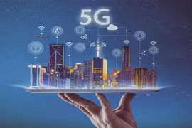 Developing 5G Networks to Lay the Foundation for Comprehensive Digital Transformation
