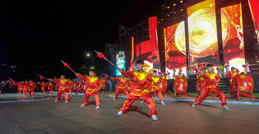 Performance of Bình Định traditional martial arts. Photo: Ngọc Nhuận dscf2097.jpg
