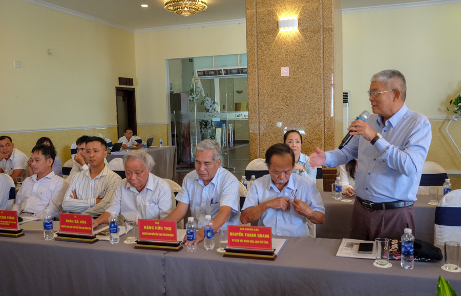 Local researchers contributing their opinions at the conference. Photo: Ngọc Nhuận dscf3191.jpg