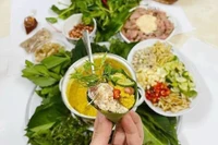 Quan Son carp salad becomes culinary highlight near Hanoi