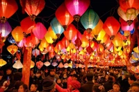 Exploring the Most Famous Lantern Festivals in Asia