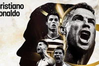 Cristiano Ronaldo receives the "Best of All Time" award from Liga Portugal. Photo by Liga Portugal