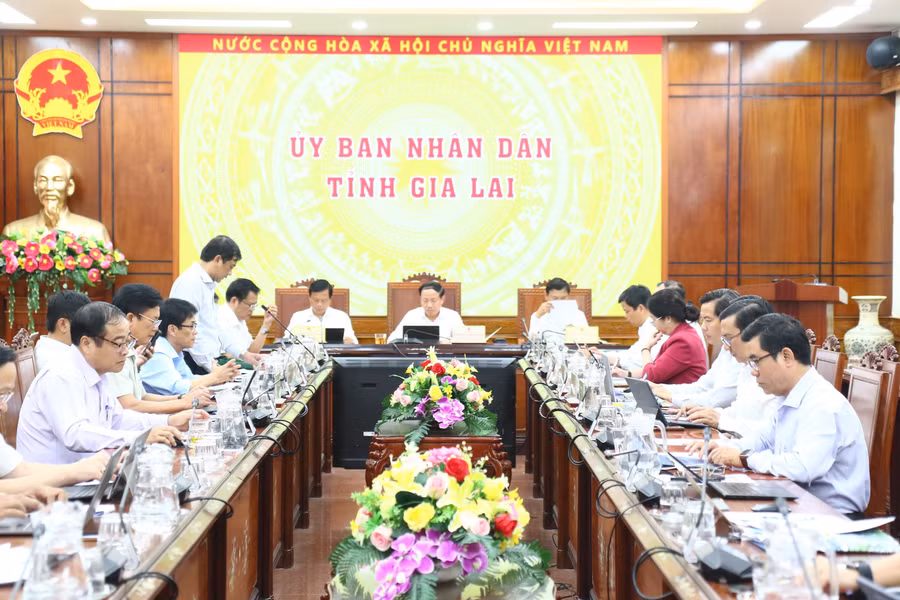 quang-canh-hoi-nghi.jpg