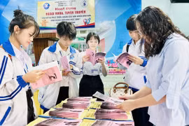 Educational media on reproductive health protection and gender issues for adolescents in schools.