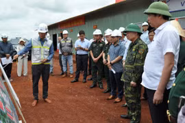 Secretary of the Gia Lai Provincial Party Committee inspects construction progress of multi-level boarding school in border commune