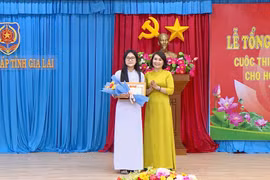 Nguyen Hoang Quynh Anh wins first prize in the “Online Legal Knowledge Competition for High School Students” in Gia Lai.